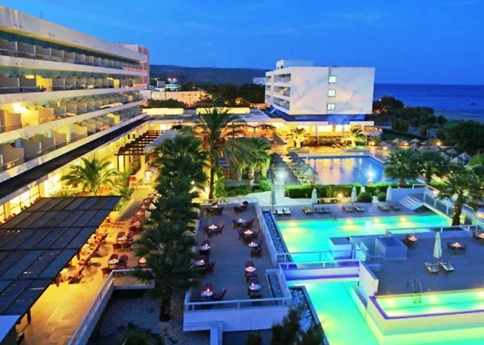 Blue Sea Resort 4*