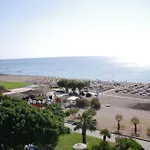 Blue Sea منتجع