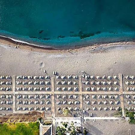 Blue Sea منتجع