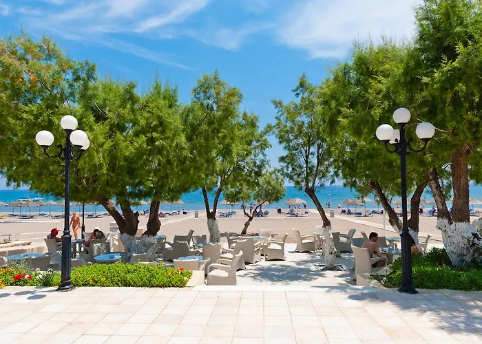 Blue Sea אתר נופש 4*