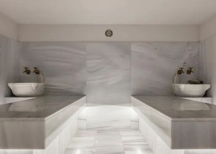 אתר נופש Blue Sea פליראקי