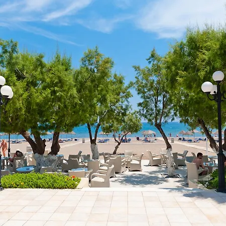 Blue Sea אתר נופש 4*