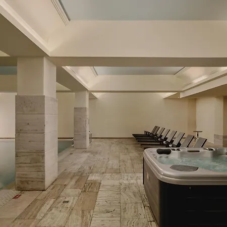 Blue Sea אתר נופש