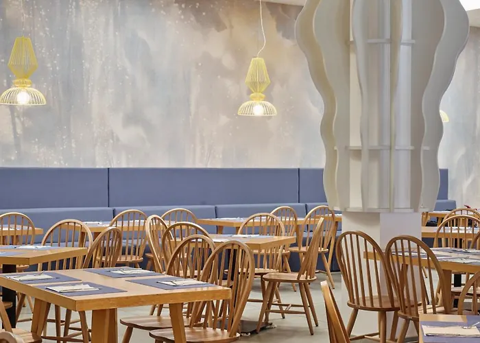 منتجع Blue Sea فاليراكي