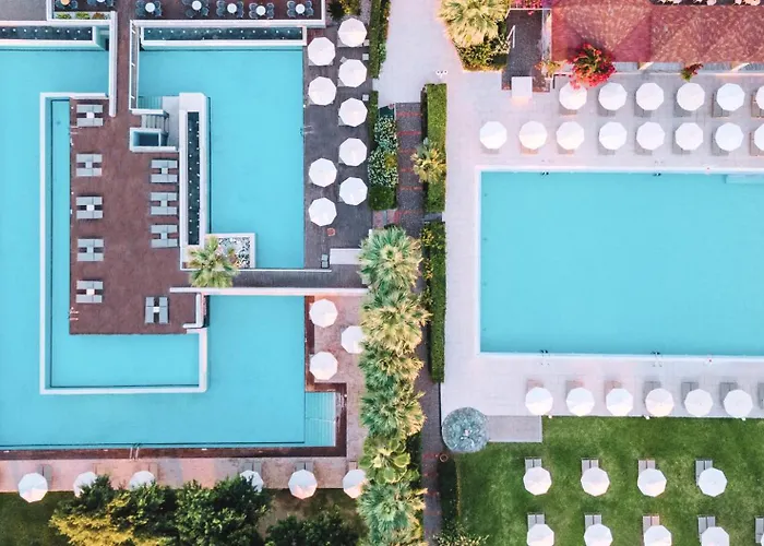 Blue Sea فاليراكي