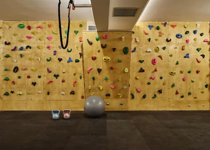 Blue Sea فاليراكي