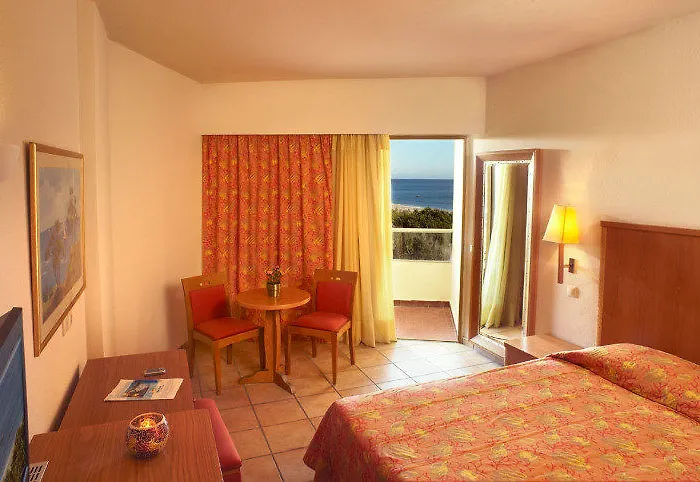 Semesteranläggning (resort) Blue Sea 4*